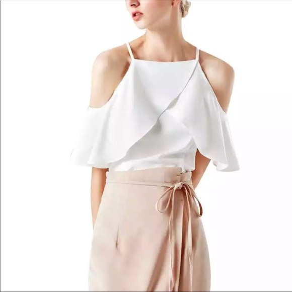 LAST ONE cold shoulder silky top - Picture 2 of 3